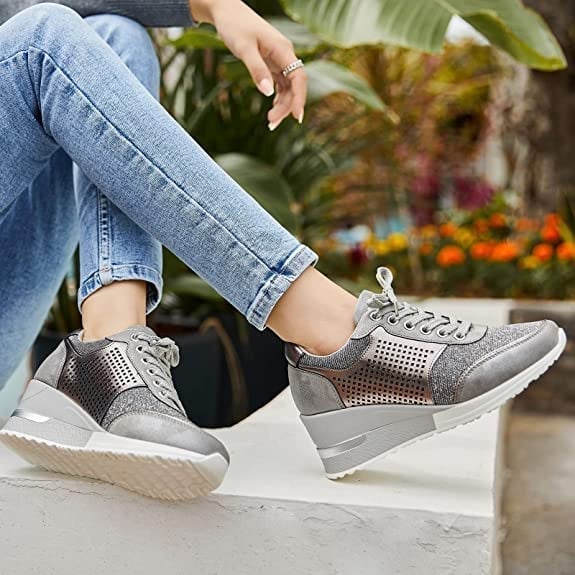 Zapatillas de cuña elevadas para mujer