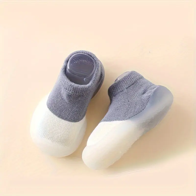 Zapatos descalzos flexibles para niños