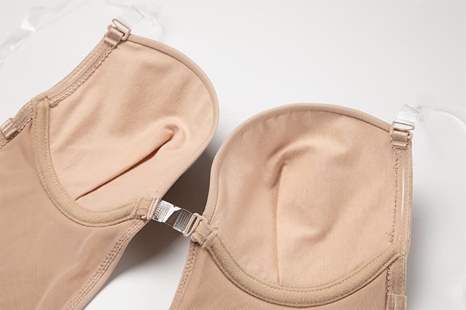Body Moldeador Escotado y Sin Espalda: Elegancia Invisible para Tus Atuendos Más Atrevidos