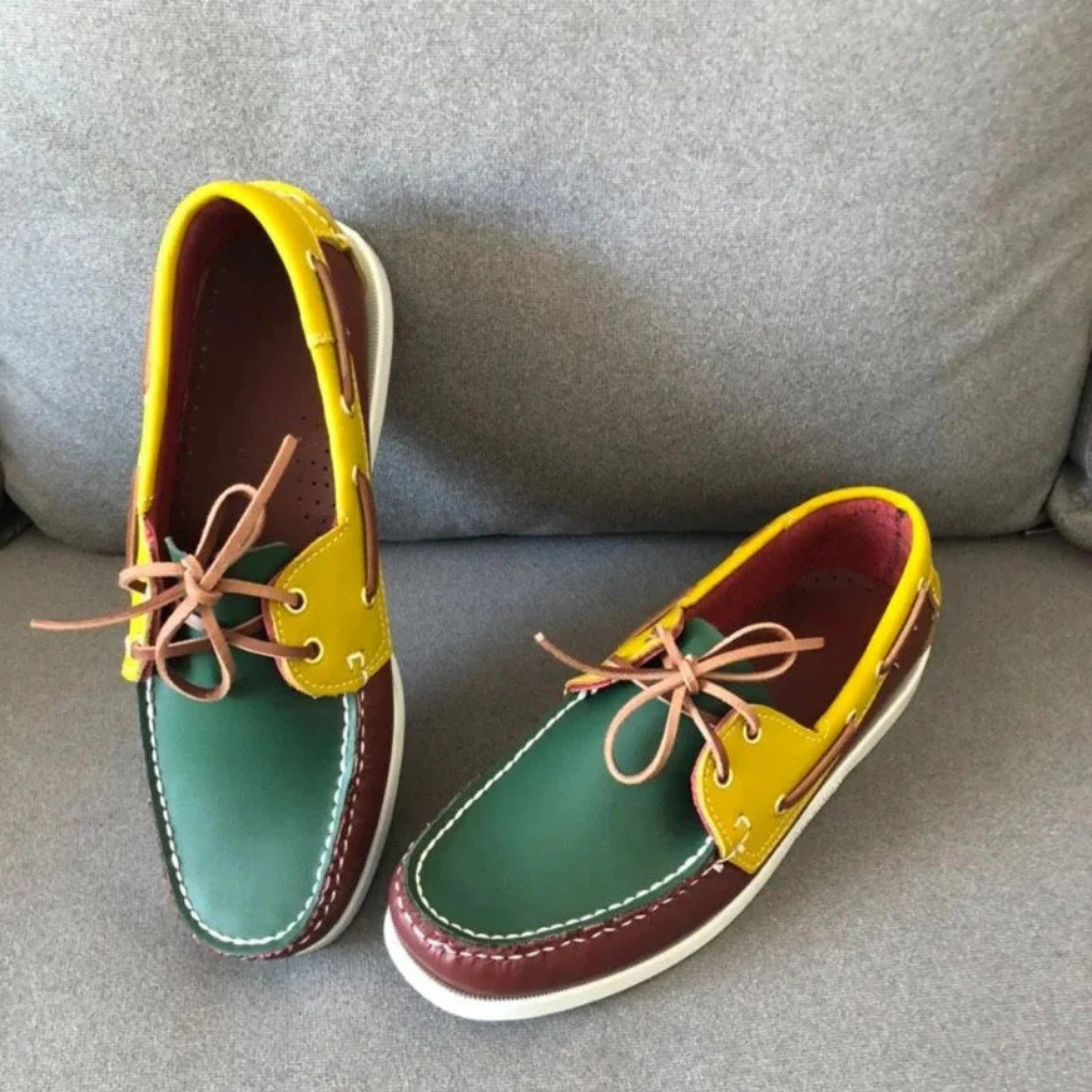 Zapatos náuticos elegantes