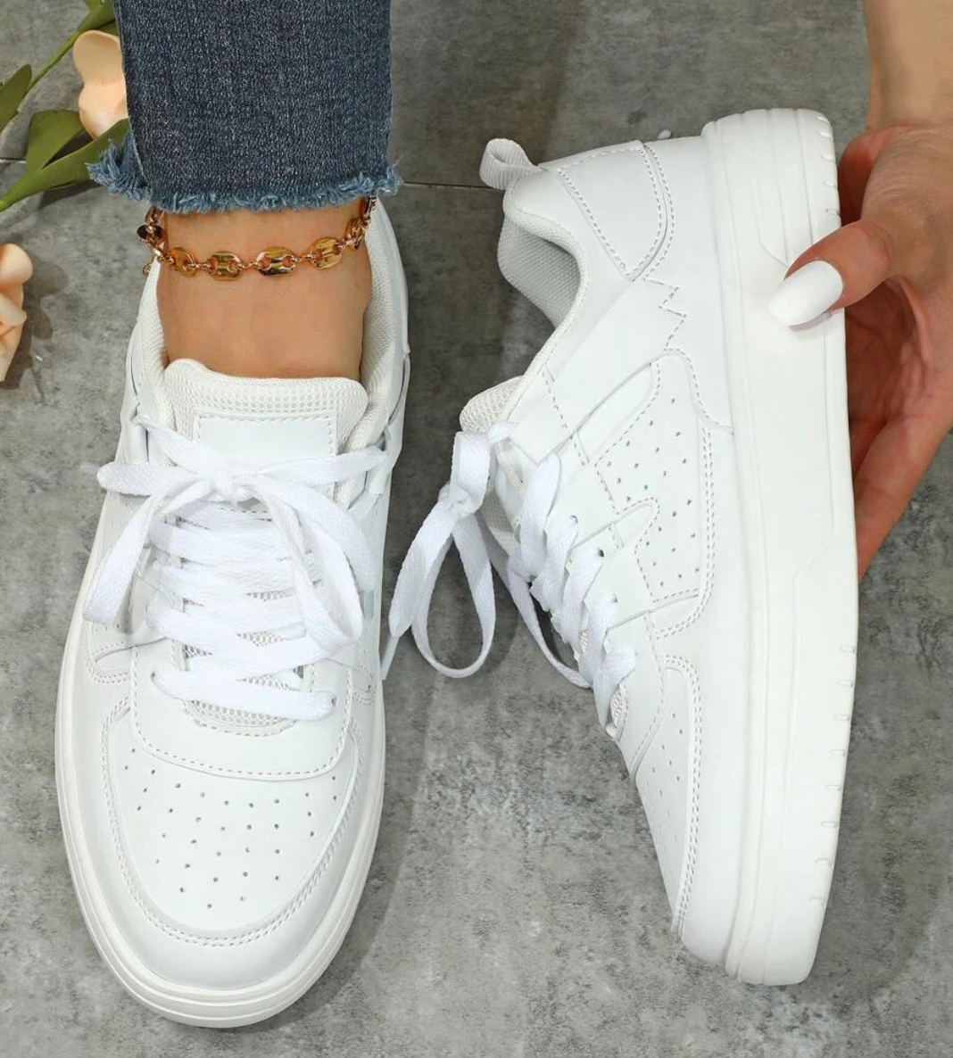 Zapatillas Deportivas para Mujer: Estilo y Comodidad para el Día a Día