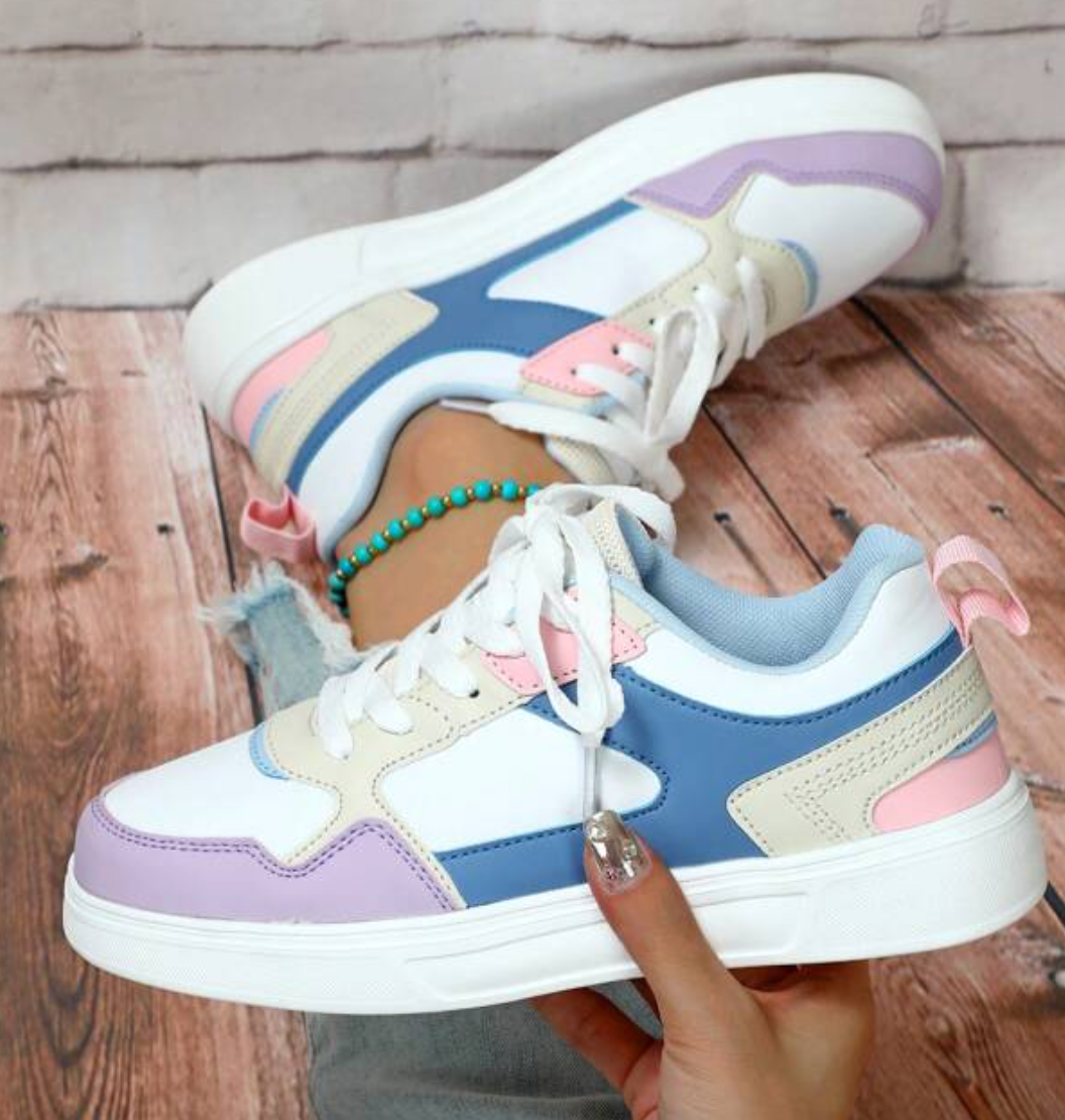 Zapatillas Deportivas para Mujer: Estilo y Comodidad para el Día a Día