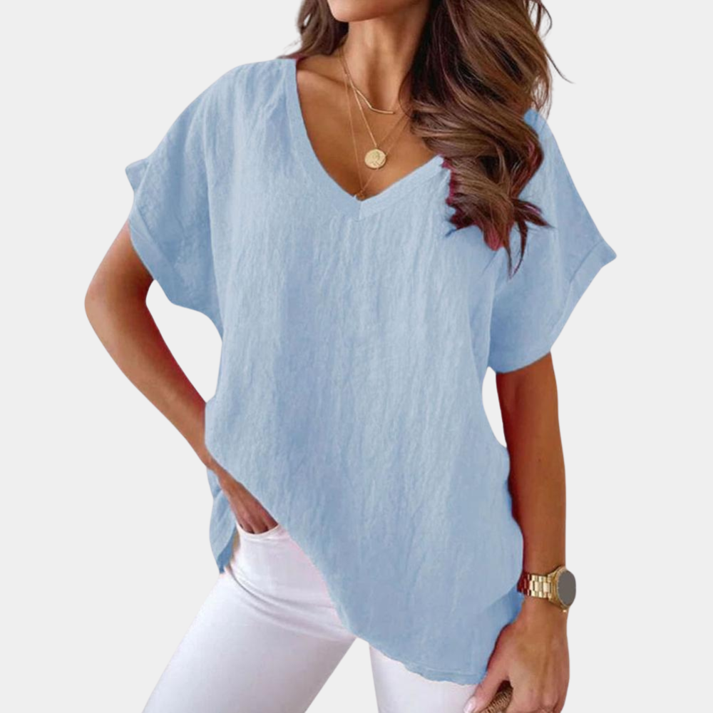 Elegancia sin esfuerzo: camiseta informal para mujer con un look estiloso.