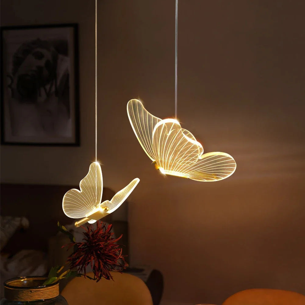 Lámpara colgante LED mágica con mariposa