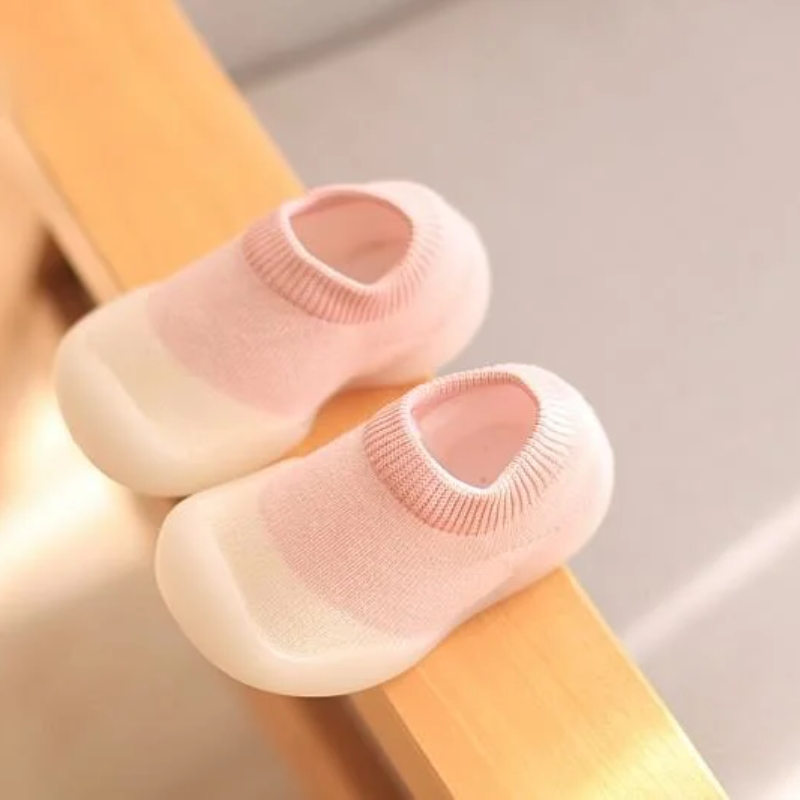 Zapatos Barefoot Flexibles para Niños: Comodidad Natural y Desarrollo Saludable para los Pequeños Exploradores