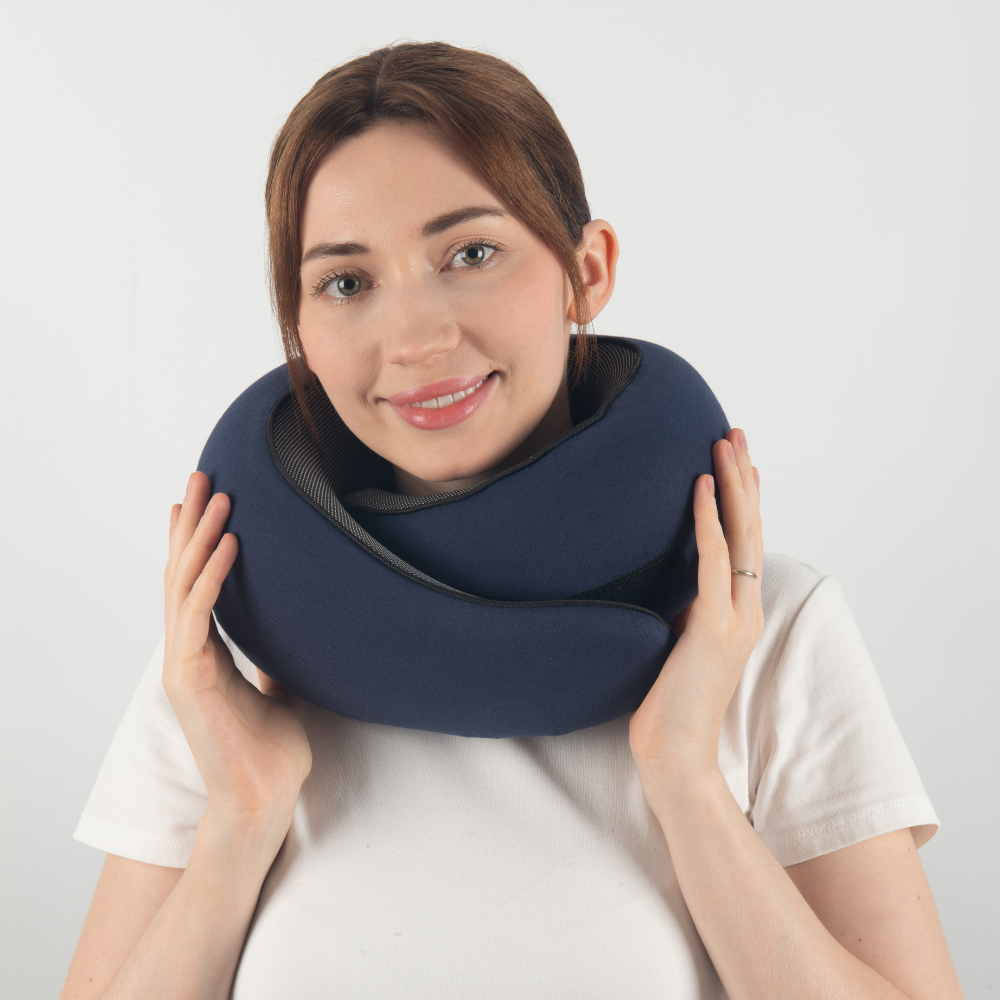 Almohada de Viaje de Espuma Viscoelástica con Soporte Ergonómico