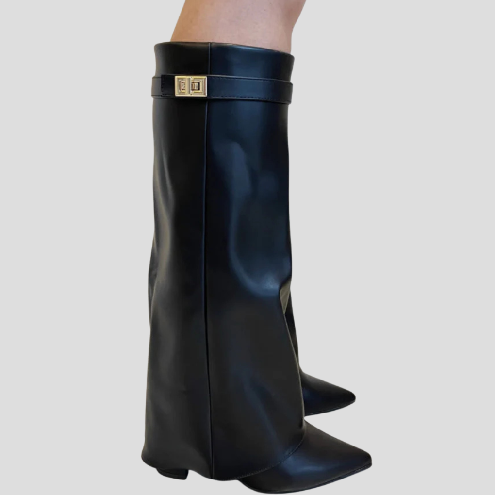 Botas altas con solapa y tacón de bloque