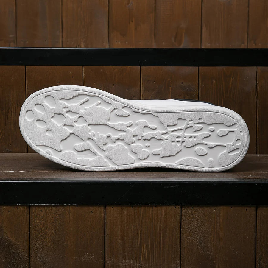 OrthoSports – Zapatillas de Cuero Blancas para Mujer con Diseño Moderno y Comodidad Óptima