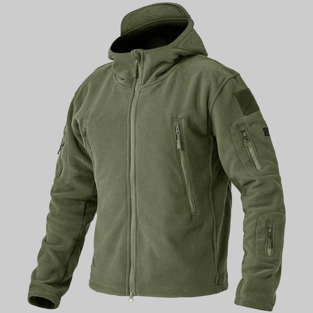 Chaqueta polar cortavientos para hombre: una prenda resistente para el día a día.