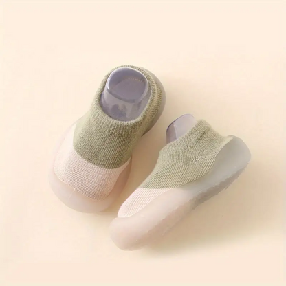 Zapatos descalzos flexibles para niños