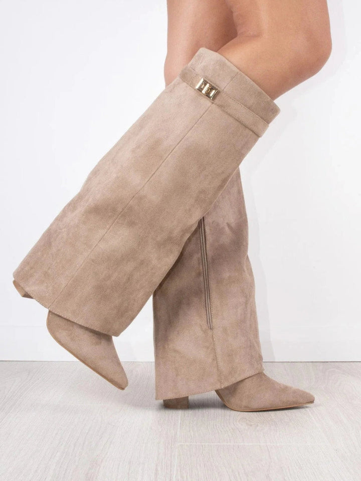 Botas de ante hasta la rodilla con tacón