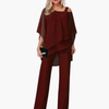 Mono de mujer con hombros descubiertos y pantalones anchos