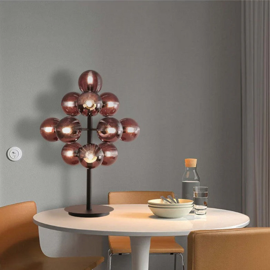 Lunira – Lámpara de Mesa de Vidrio con Diseño Elegante