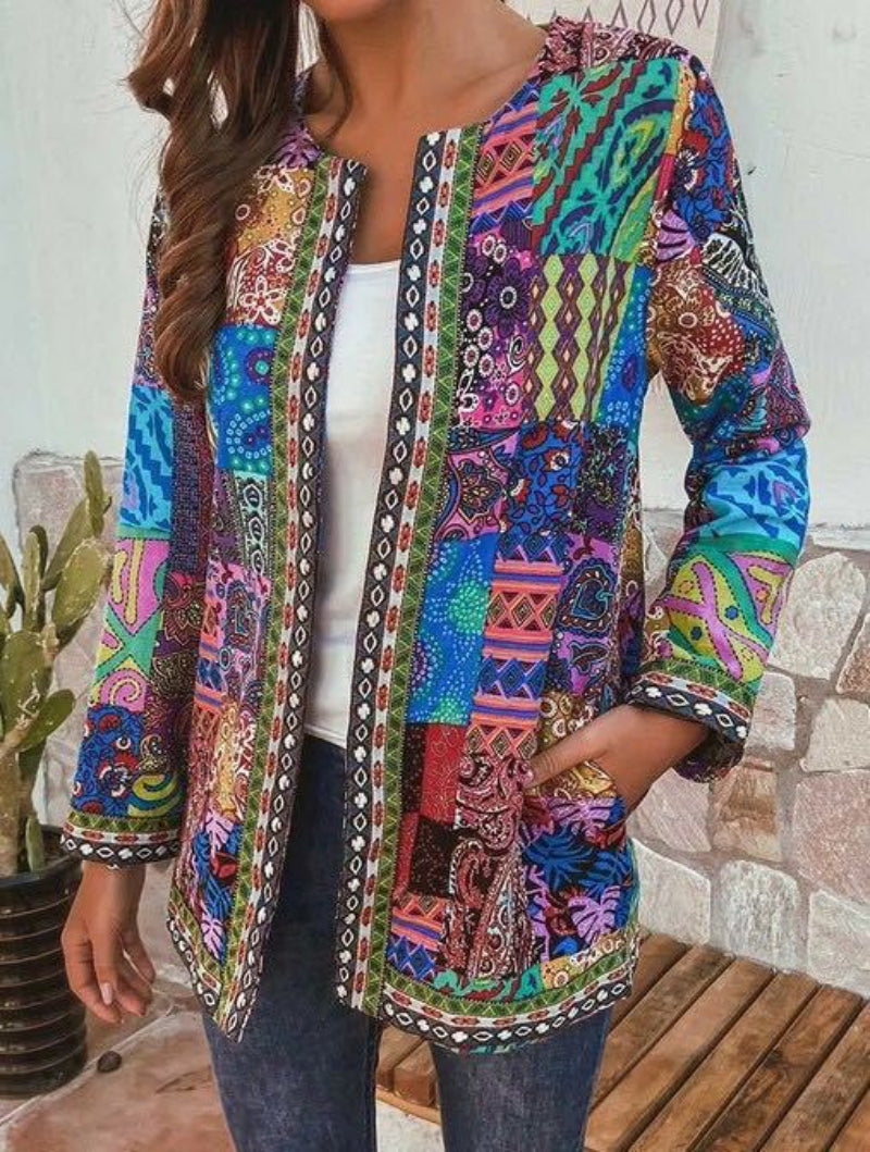 Cárdigan de punto de inspiración retro: elegancia atemporal para mujer