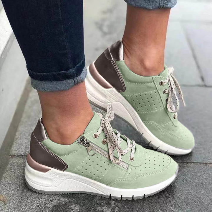 Zapatillas de mujer con suela gruesa a la última