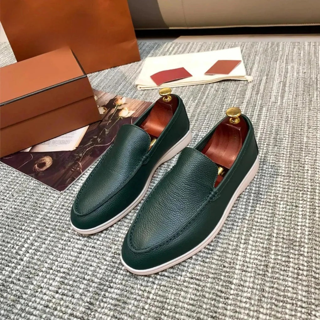 Mocasines para dama y caballero: estilo elegante y versátil