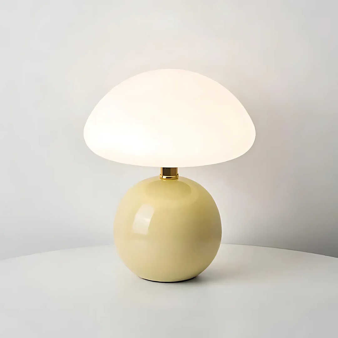 Solina – Lámpara de Mesa LED en Forma de Seta con Estilo