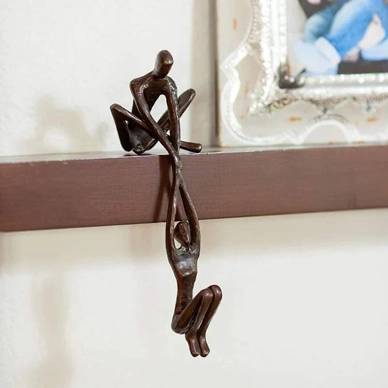 Escultura Figura Amor Eterno y Fuerza