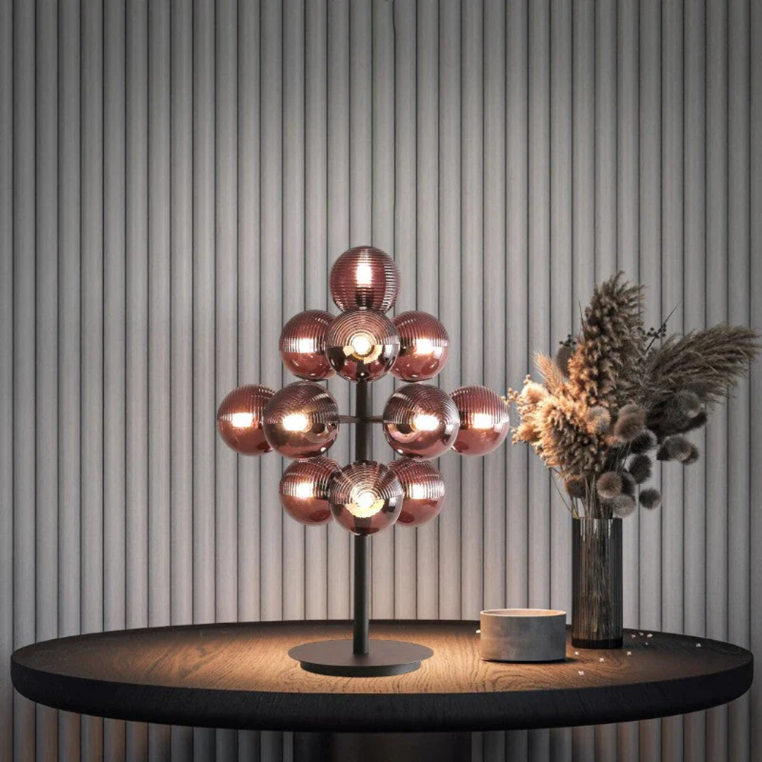 Lunira – Lámpara de Mesa de Vidrio con Diseño Elegante