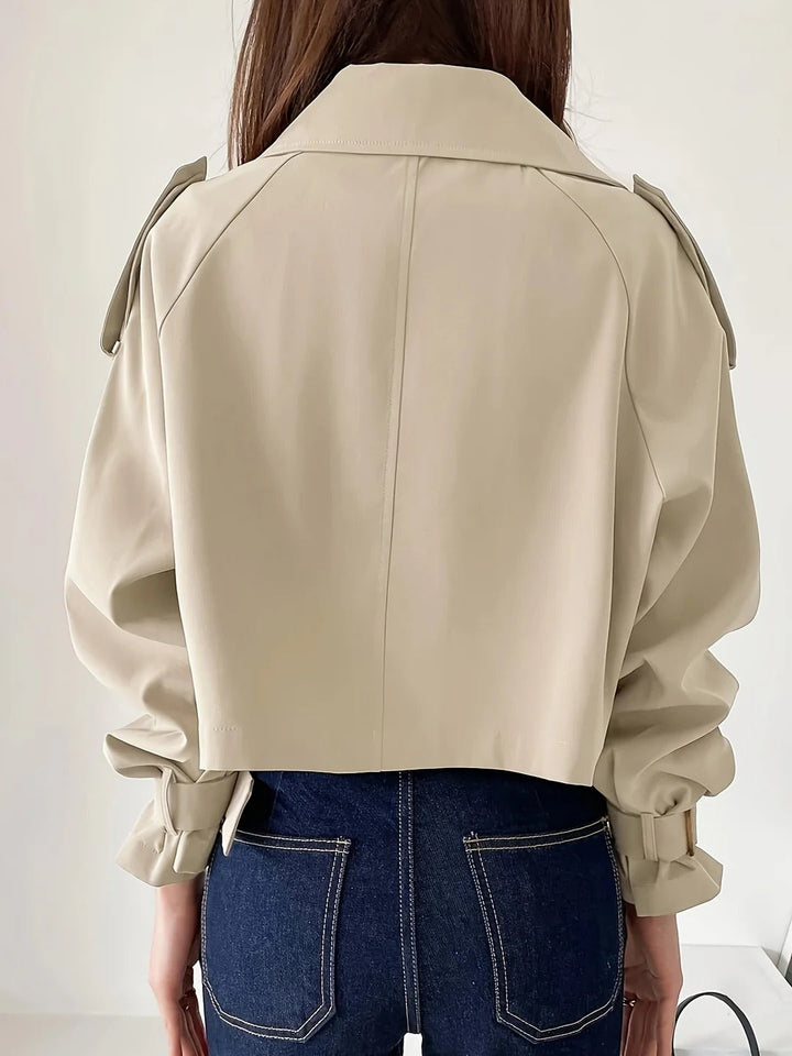 Chaquetón corto informal y chic