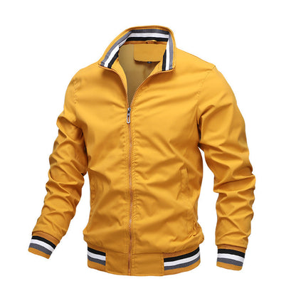 Chaqueta de Verano para Hombre: Estilo Deportivo y Comodidad Ligera para los Días Cálidos