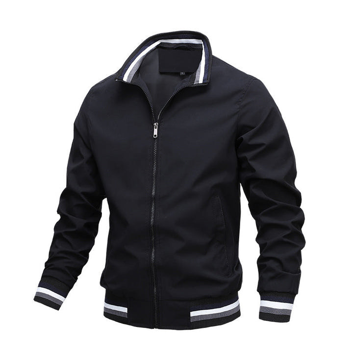 Chaqueta de Verano para Hombre: Estilo Deportivo y Comodidad Ligera para los Días Cálidos