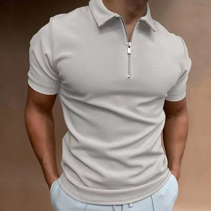Polo con cuello con cremallera: la sofisticación moderna se une a la comodidad del día a día
