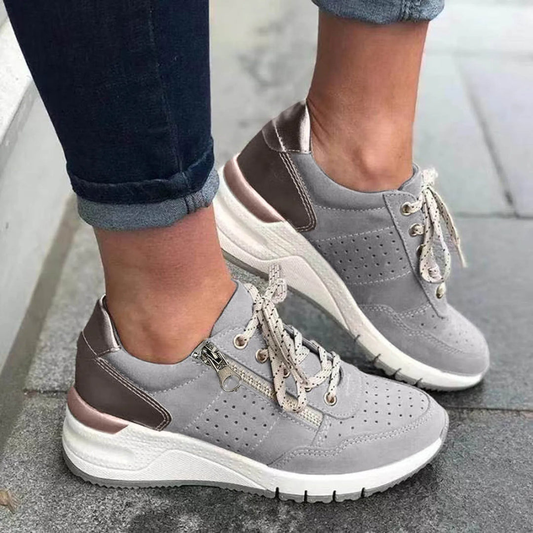Zapatillas de mujer con suela gruesa a la última