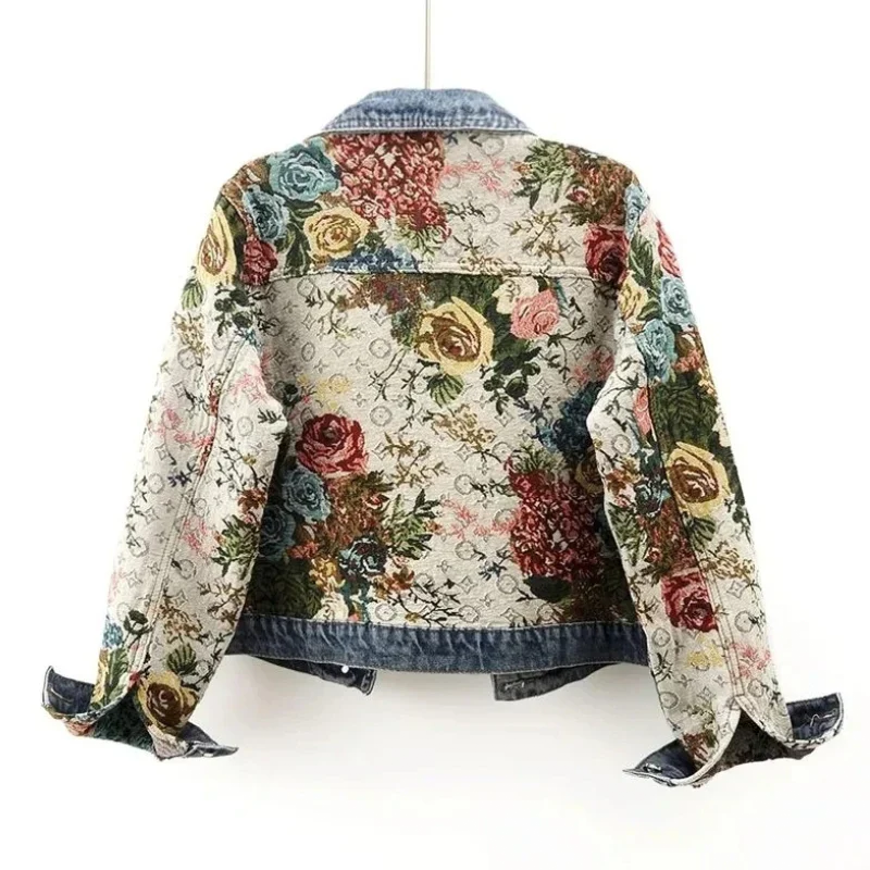 Chaqueta vaquera floral para mujer