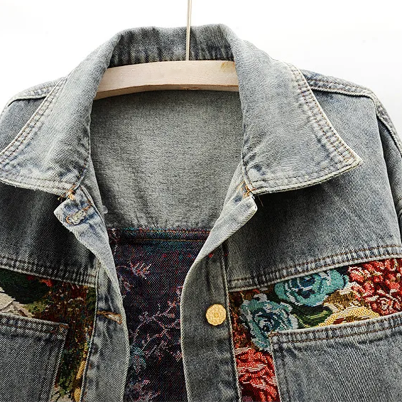 Chaqueta vaquera floral para mujer
