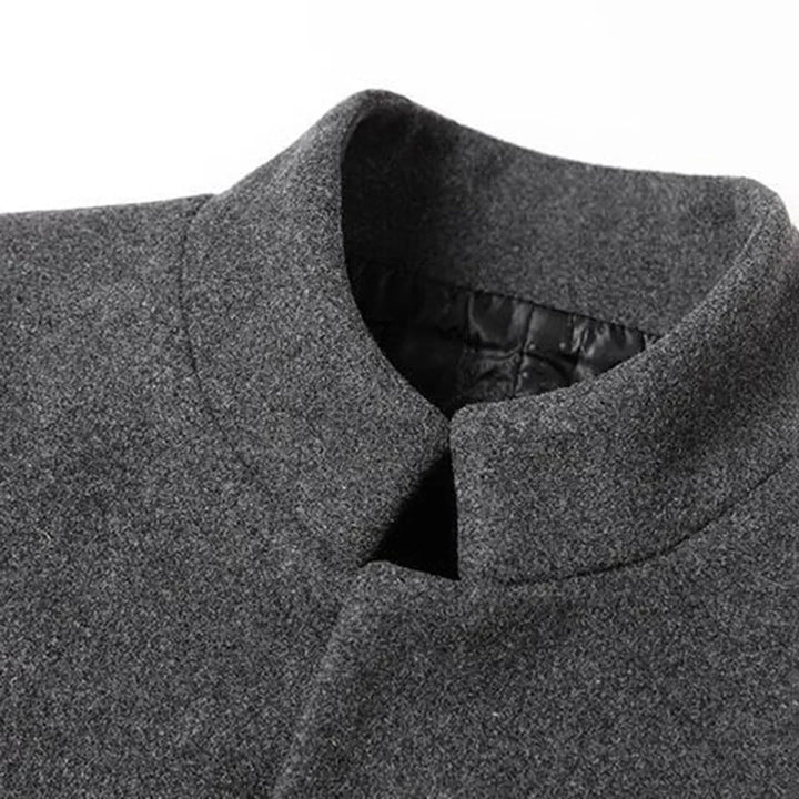 Alexander: abrigo largo de gala para hombre con elegancia atemporal