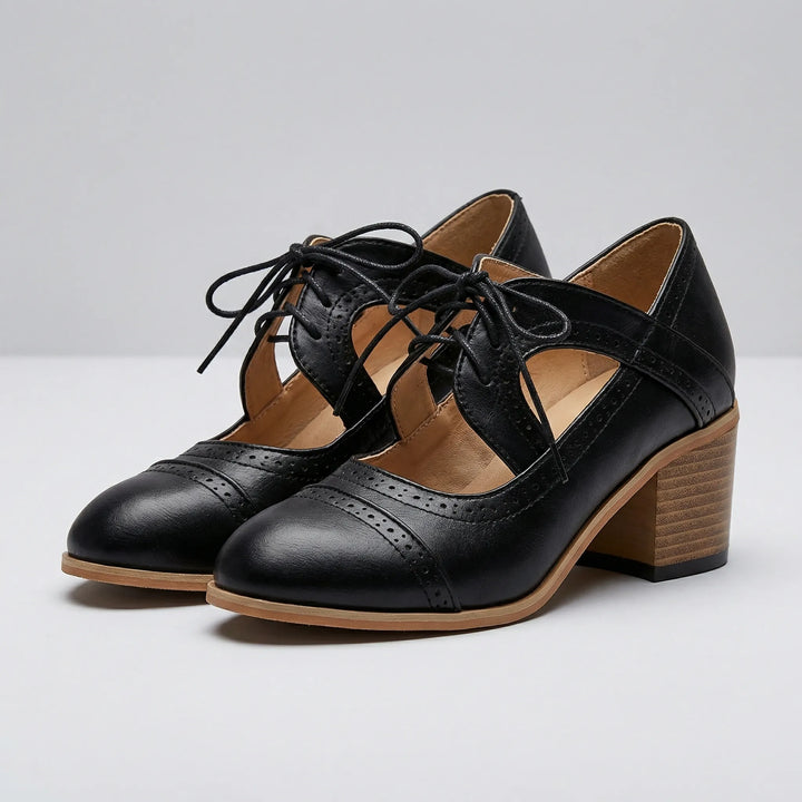 Broquella - Bota brogue con tacón de bloque y cordones