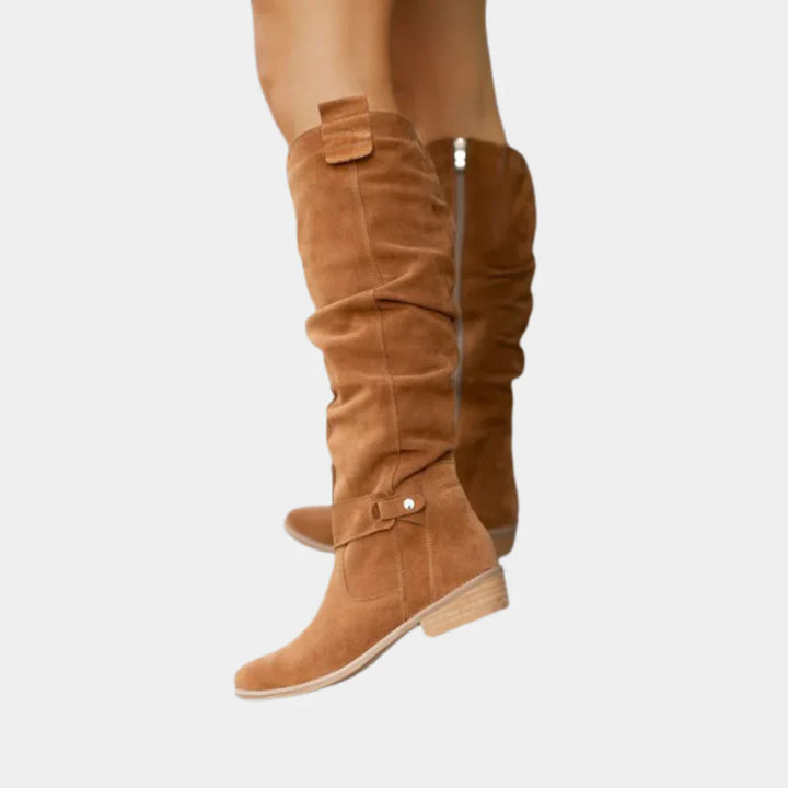 Botas elegantes y informales para mujer