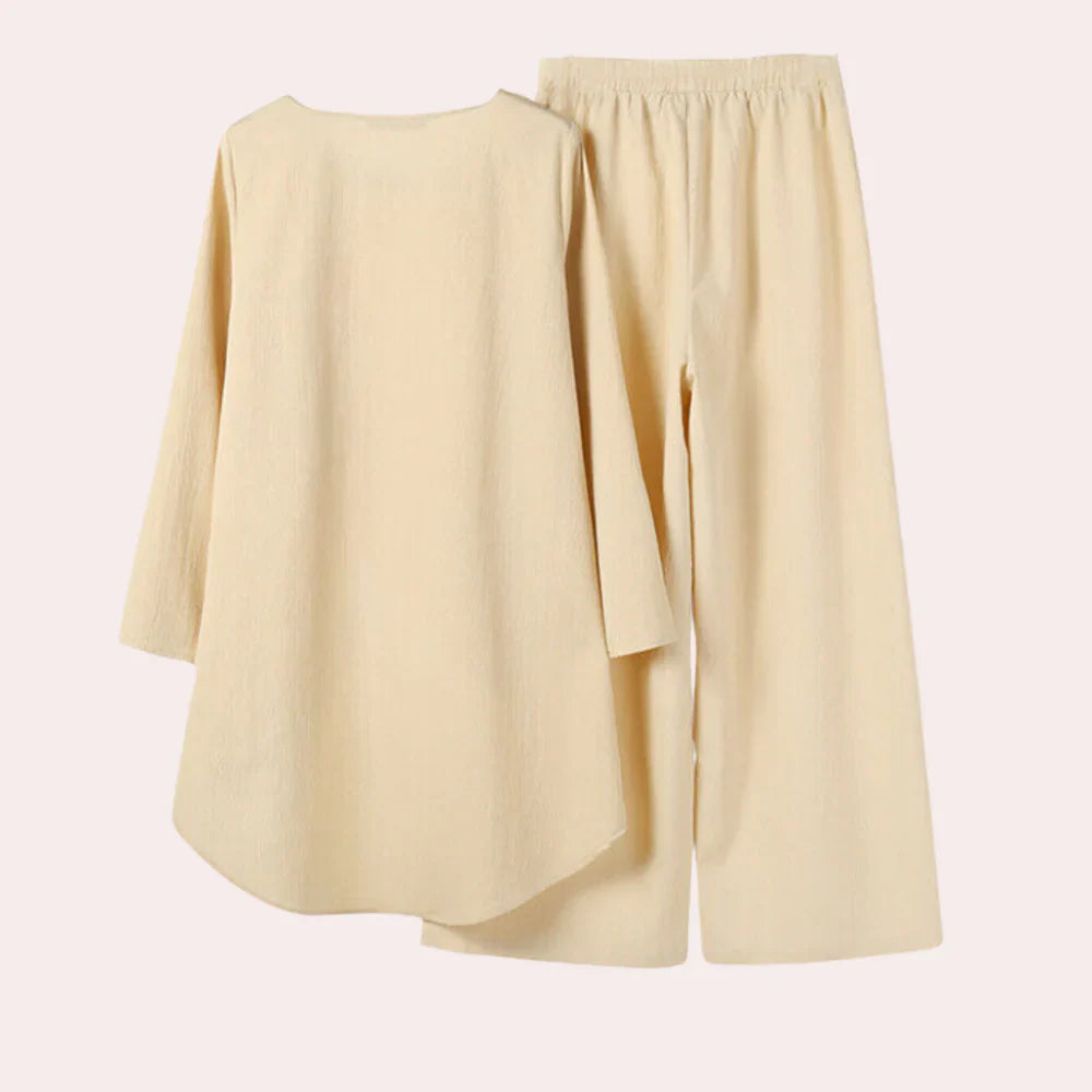 Elegante conjunto de dos piezas para mujer