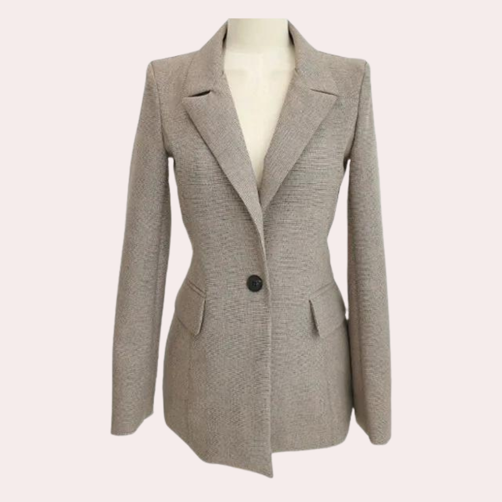 Traje de tres piezas para mujer