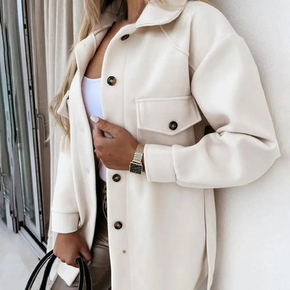 Chaqueta de Primavera para Mujer: Elegancia Atemporal y Funcionalidad para la Temporada