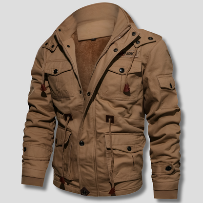 Chaqueta resistente para hombre: una capa resistente para días fríos y ventosos