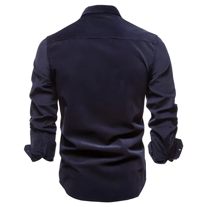 Camisa elegante y resistente para hombre