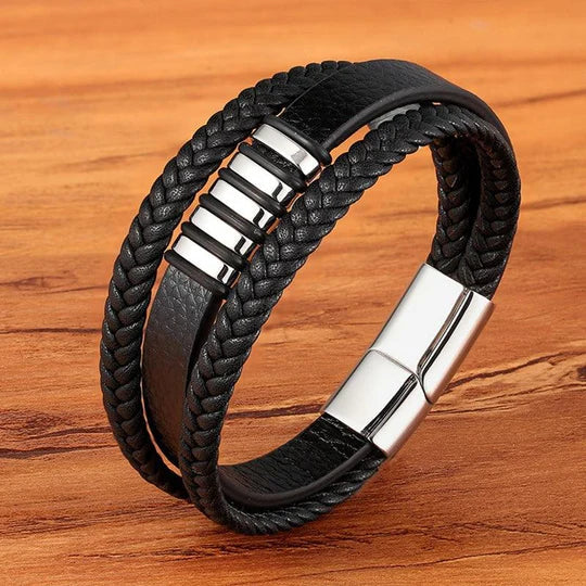 Elegante pulsera de cuero para hombre