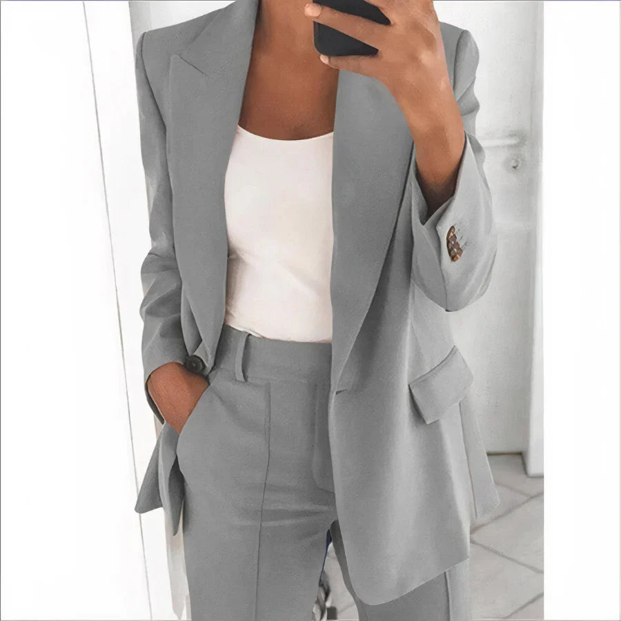 Conjunto de blazer y pantalón