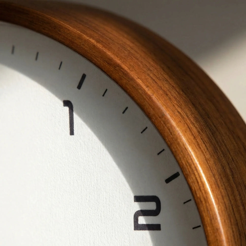 Lunvik - Reloj de pared redondo minimalista escandinavo