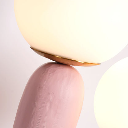 LumiVetro - Lámpara de Mesa Contemporánea de Vidrio y Resina