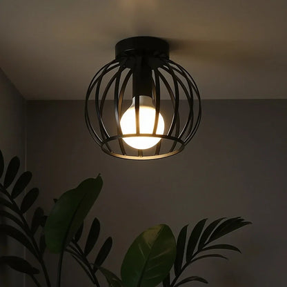 LumiFerro | Lámpara de Techo Industrial Negra
