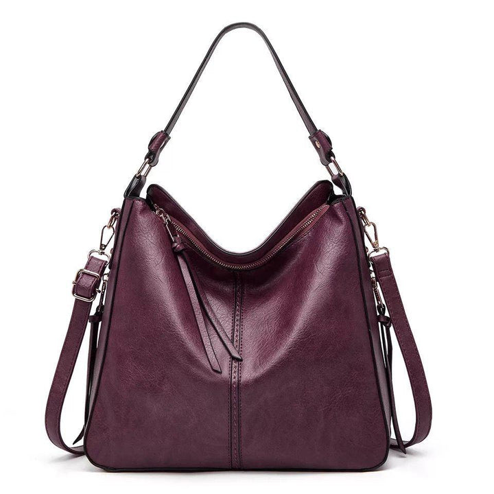 Bolso de Hombro de Cuero Clásico con Detalles en Oro Sutil
