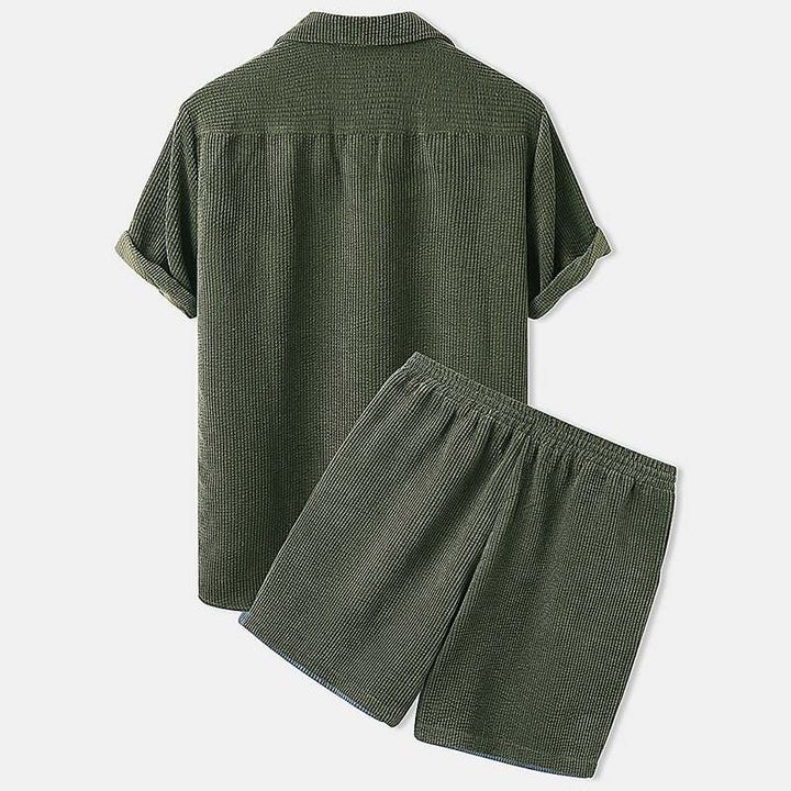 Conjunto de ropa de verano de punto acanalado para hombre: estilo desenfadado y comodidad para los días cálidos