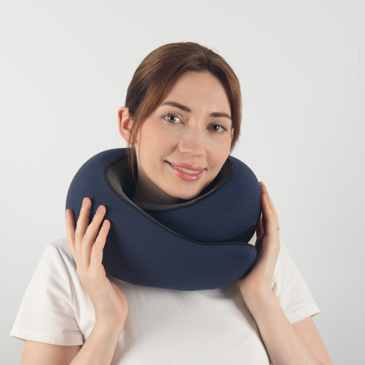 Almohada de Viaje de Espuma Viscoelástica con Soporte Ergonómico