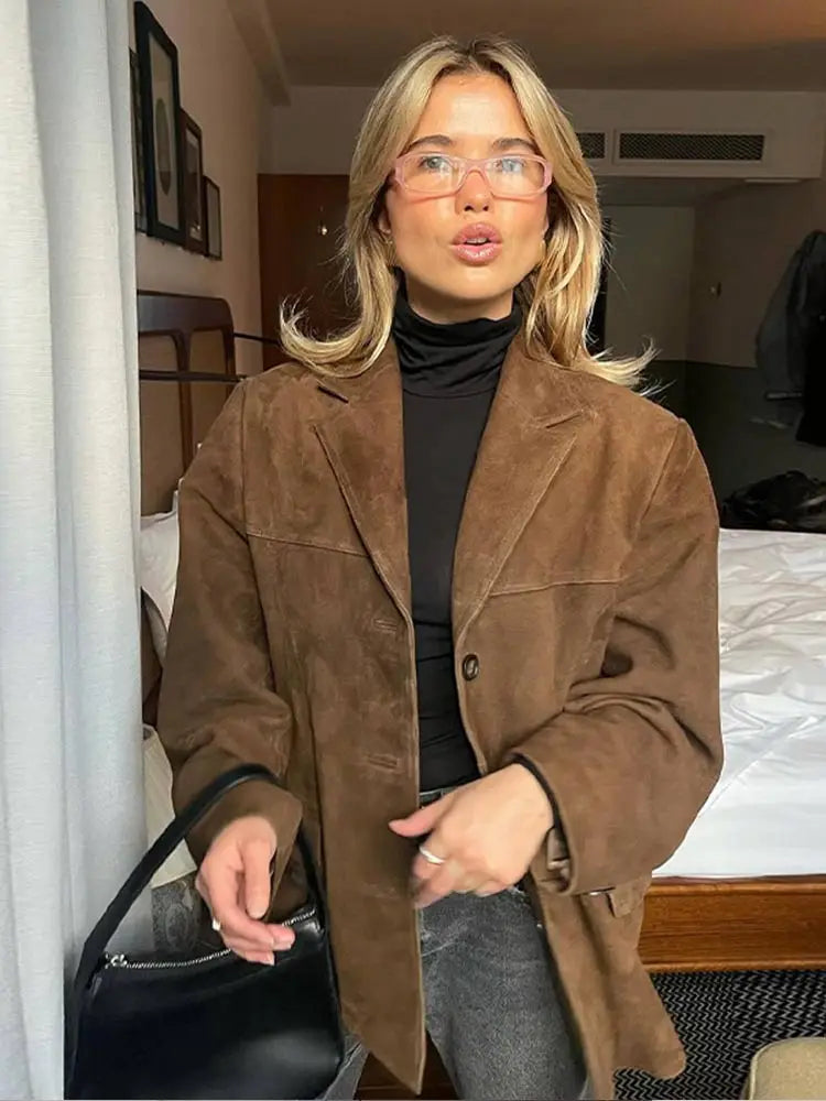 Chaqueta clásica de ante para mujer