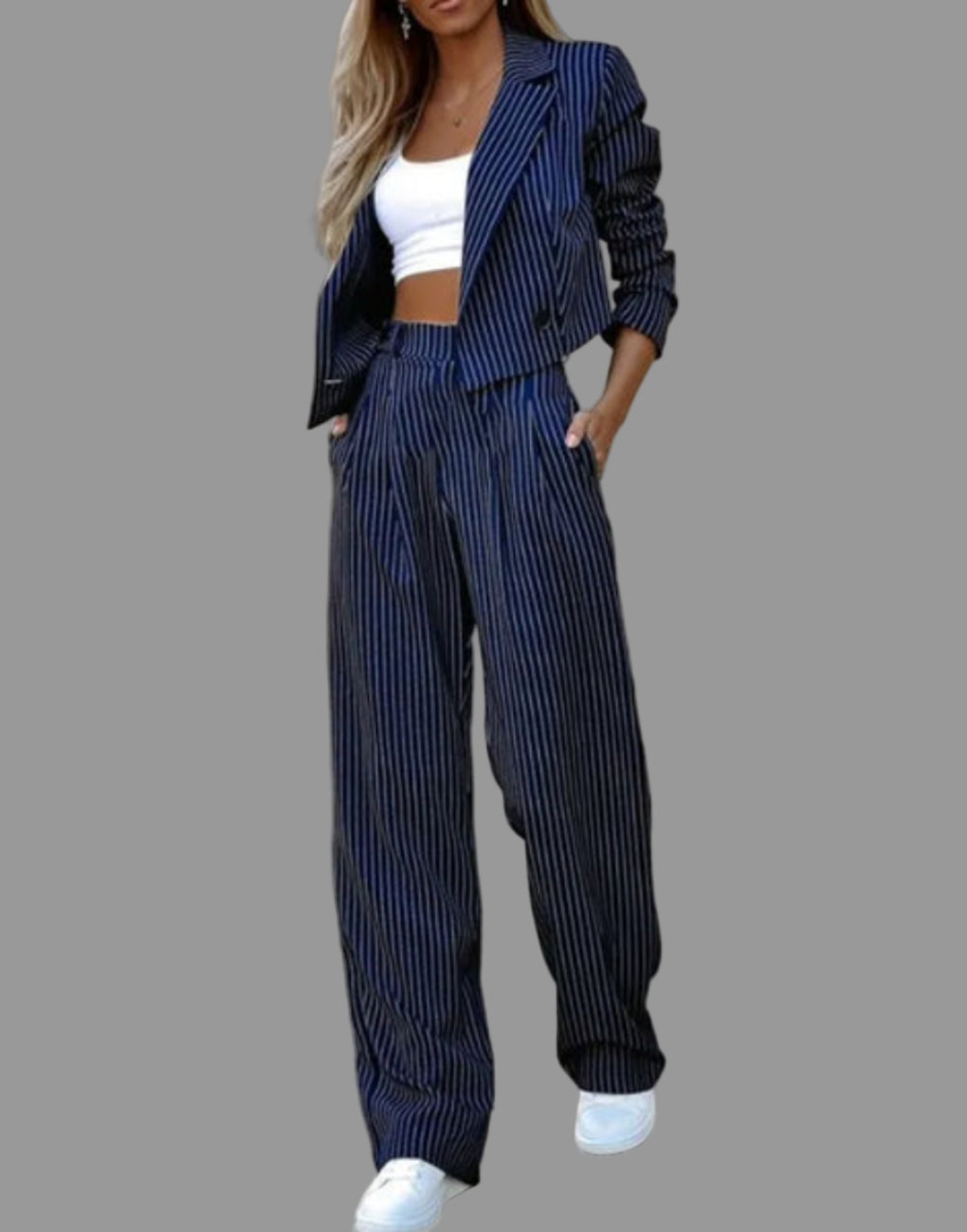 Conjunto de Traje de Mujer – Estilo Moderno con Uso Versátil