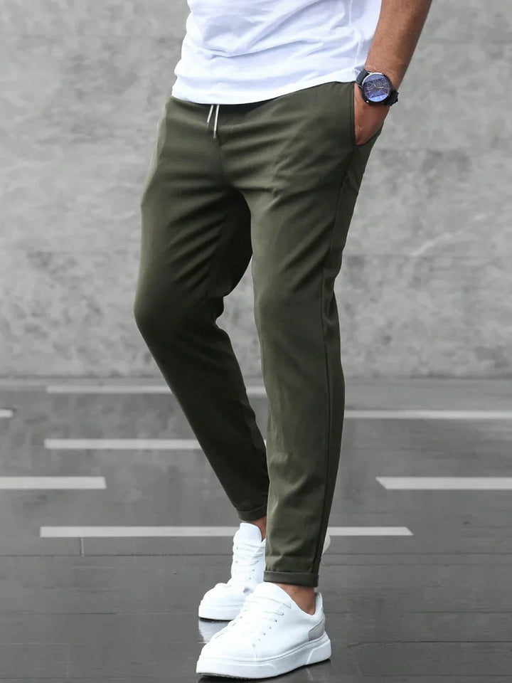 Pantalones elásticos modernos para hombre