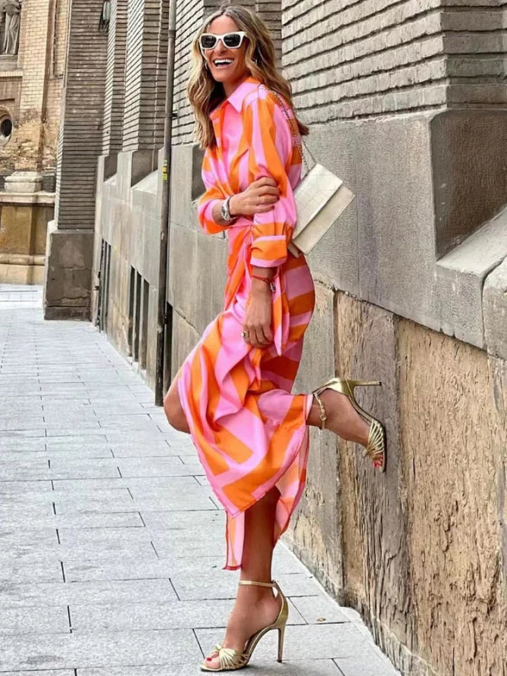 Alegre vestido de verano lleno de color y encanto